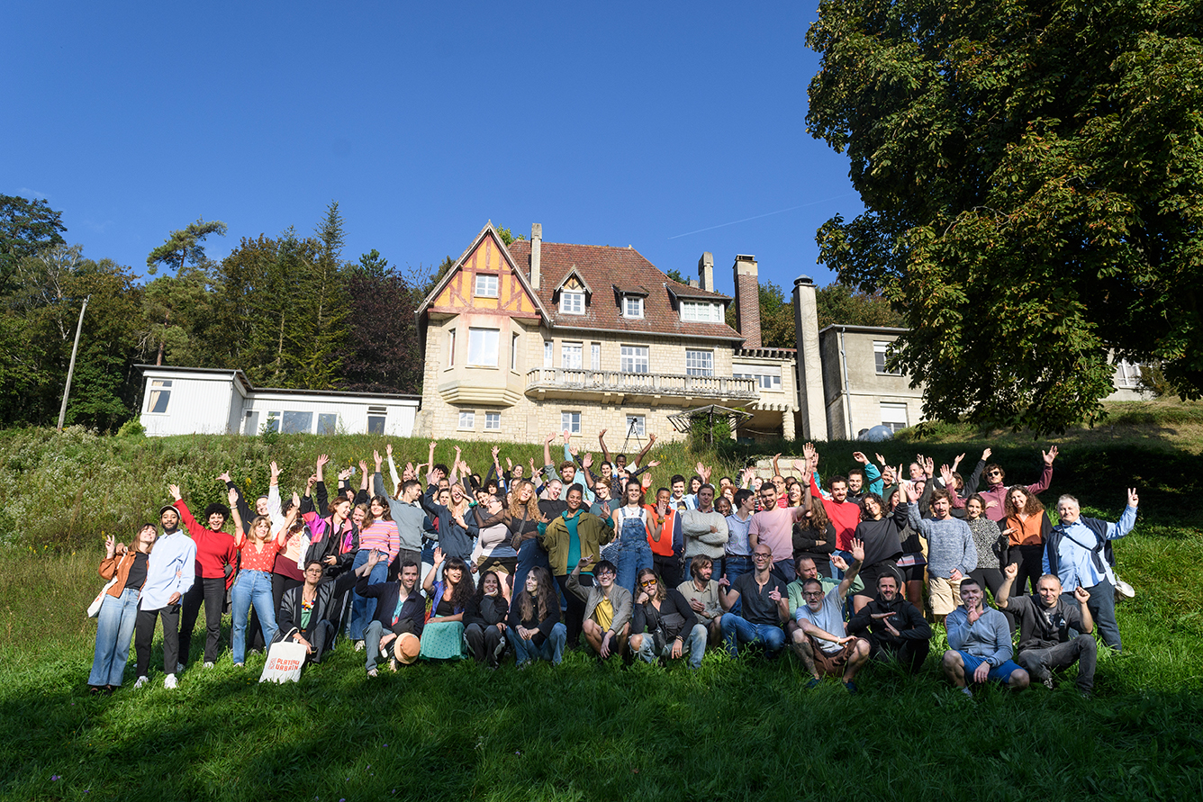 Team building en plein air dans le domaine forestier de L'Hermitage
